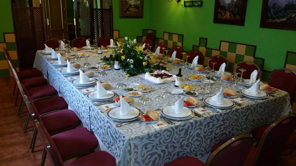 Hidalgo Hotel Alcaudete Ngoại thất bức ảnh