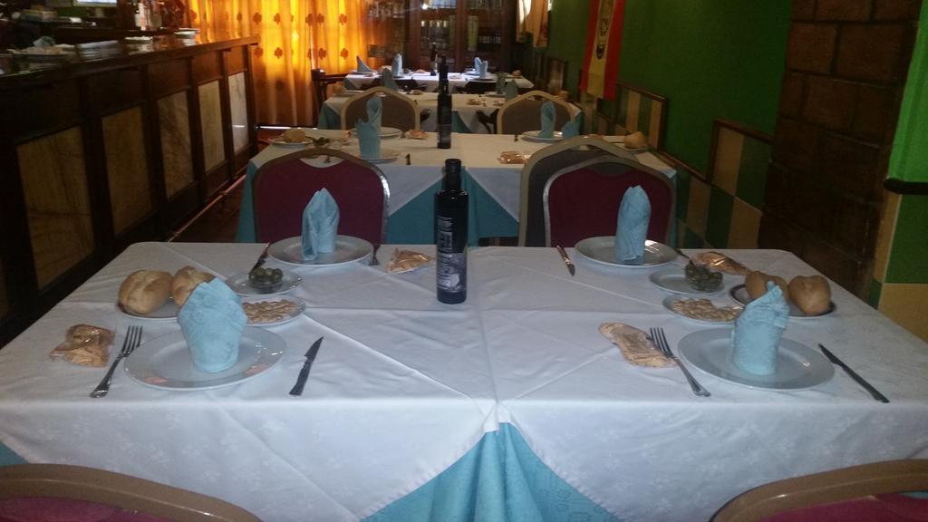 Hidalgo Hotel Alcaudete Ngoại thất bức ảnh